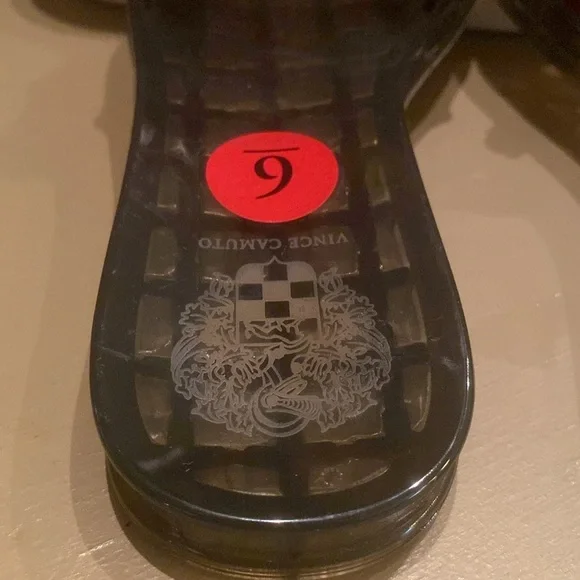 SALE $15 - NWTO Vince Caputo tortoiseshell jelly slides - Size 6 - Picture 7 of 9